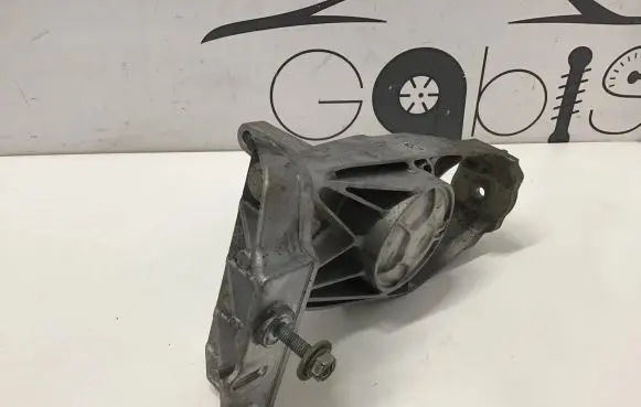 Mercedes-Benz EQE v295 Engine mount bracket A2973330600