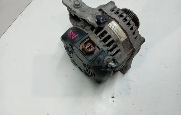 Toyota Yaris Generator/alternator 270600N040 1042102328 75050