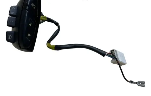Steering wheel buttons/switches