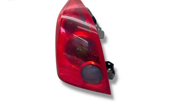 Nissan Primera Rear/tail lights
