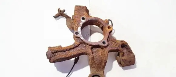 Rear wheel hub