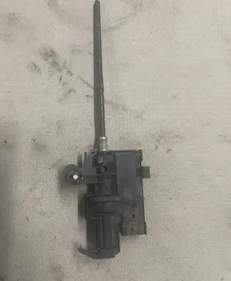 Renault Modus Fuel tank cap lock motor 