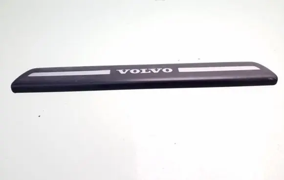 Volvo V50 Front sill trim cover 08622671
