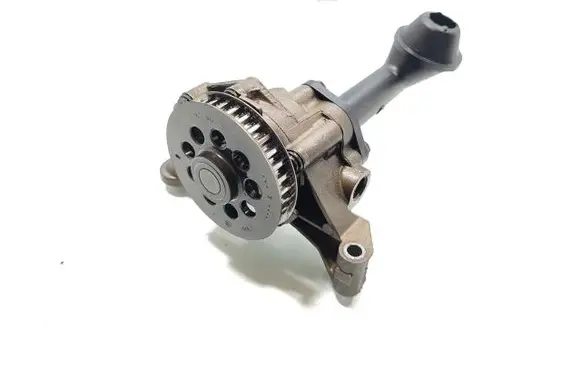 Skoda Octavia Mk2 (1Z) Oil pump 03L115105B