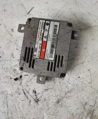 Audi Q5 SQ5 Headlight ballast module Xenon 8K0941597
