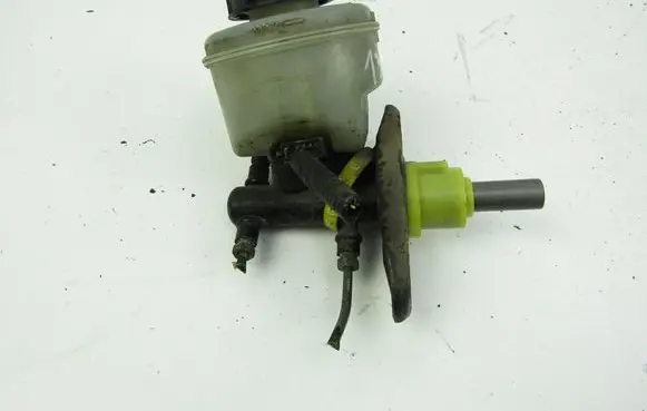 Nissan Micra Master brake cylinder 