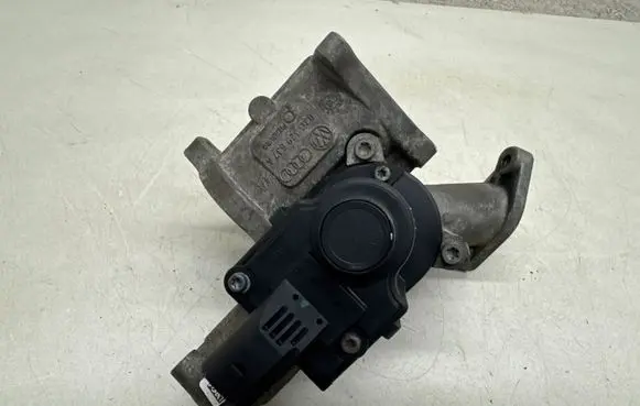 Volkswagen Polo IV 9N3 EGR valve 03G131501N