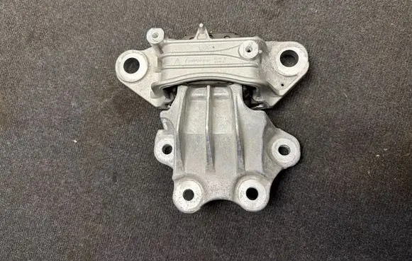 Ford Escape IV Gearbox mount PZ117M121 PZ117M121FC 23153