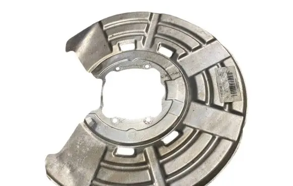 BMW M3 F80 Rear brake disc plate dust cover 8094318 34208094318