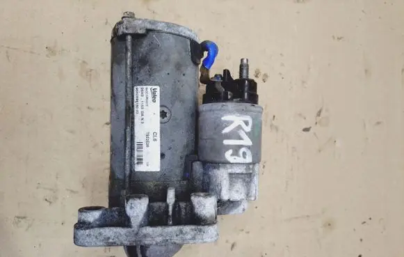 Peugeot 308 Starter motor 9662854180
