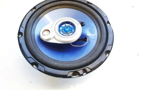 Opel Tigra A Front door speaker