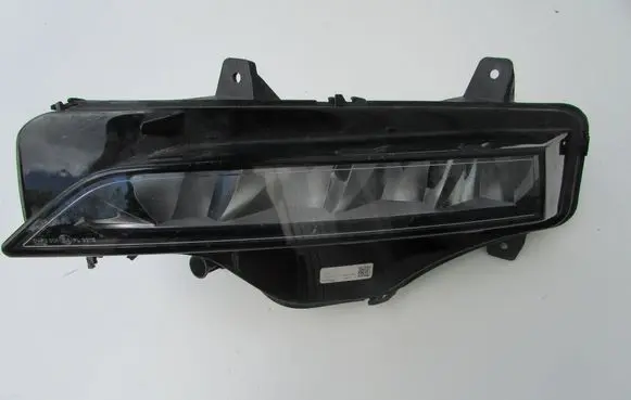Skoda Octavia Mk4 Front fog light 5E3941699