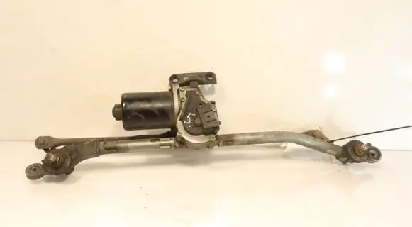 Opel Astra G Front wiper linkage and motor 404.387