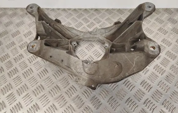 Audi Q5 SQ5 Gearbox mounting bracket 4H0399263AD
