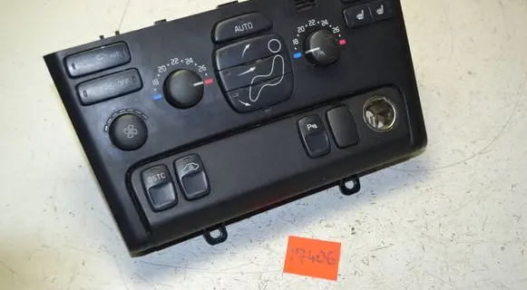 Volvo XC90 Climate control unit 8682734 M808AF00036