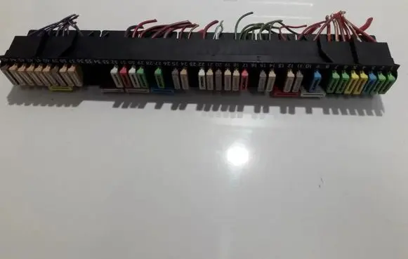 BMW 5 E39 Fuse box set 61138366570 61.13-8366570