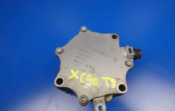 Volvo XC90 Vacuum pump 31316143 D87TA 16W07883712