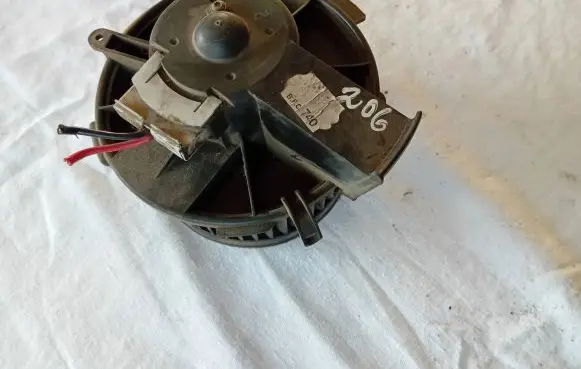 Peugeot 206 Heater fan/blower 55767