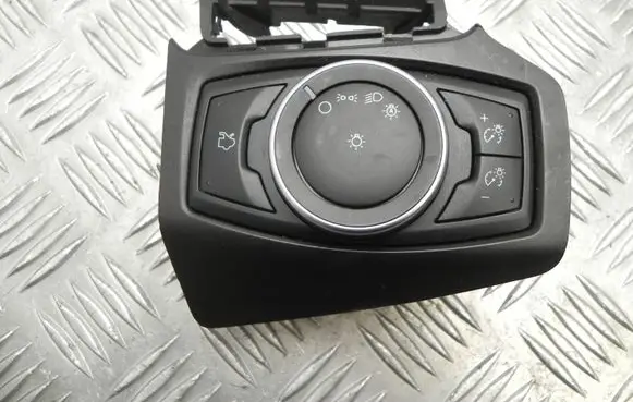 Ford Focus Light switch F1ET13A024KA T8549