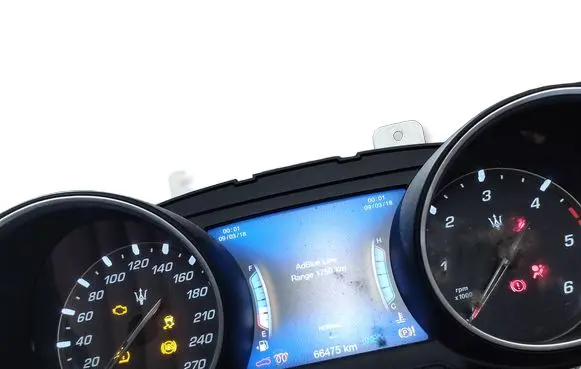 Maserati Levante Speedometer (instrument cluster) 670105580