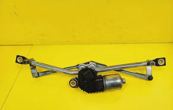 Front wiper linkage and motor
