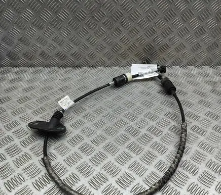 Volvo V40 Gear shift cable linkage 31256681
