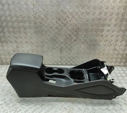 Hyundai Tucson TL Center console 84612D7701 84617D7700