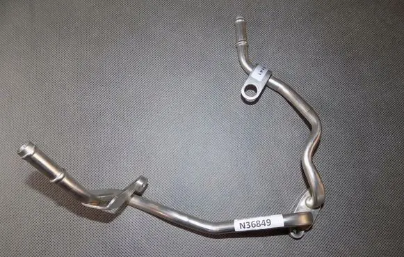 Skoda Karoq Engine coolant pipe/hose 04E121497AA