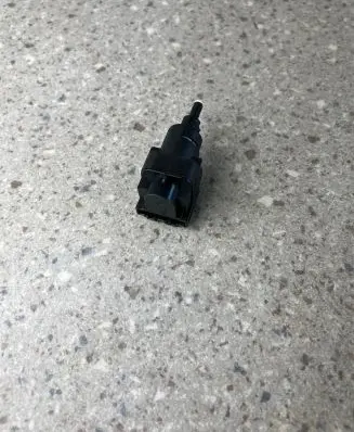 Volkswagen Polo IV 9N3 Brake pedal sensor switch 6Q0945511
