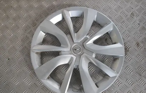 Opel Corsa F R16 wheel hub/cap/trim 9834872480