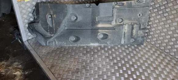 Ford Focus ST Side bottom protection CV61R11132AA