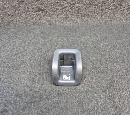 Audi Q8 ISOFIX cover 4M8887233A 4M8887233O 4ML887233