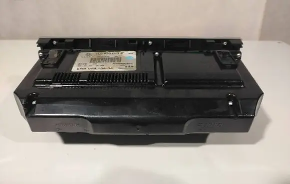 Audi Q7 4L Climate control unit 4L0820043E 5HB00918404 4L0910043