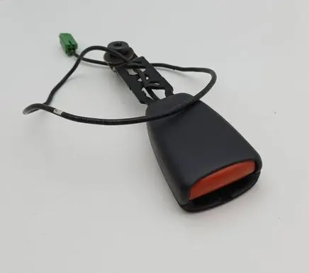 Volvo V50 Front seatbelt buckle