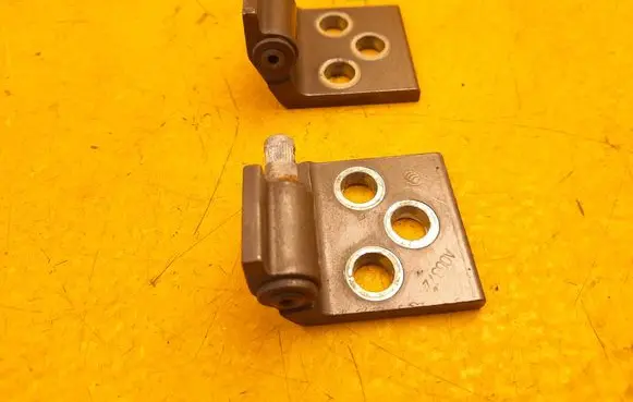 Front door lower hinge