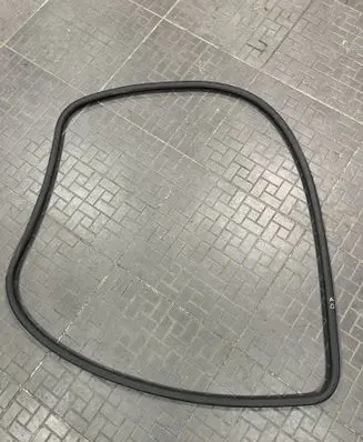 Jeep Cherokee Front door rubber seal 
