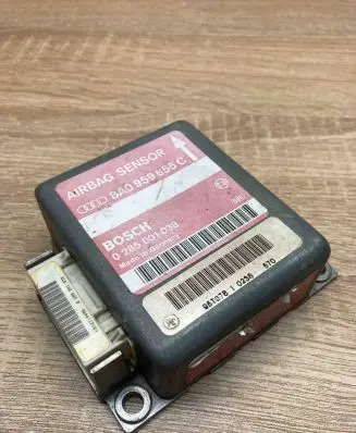 Audi A6 S6 C4 4A Airbag control unit/module 8A0959655C 0285001038