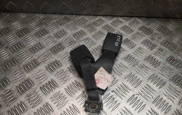 Chrysler 300 - 300C Rear seatbelt buckle UW801DVAC