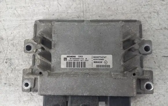 Renault Twingo II Engine control unit/module ECU 