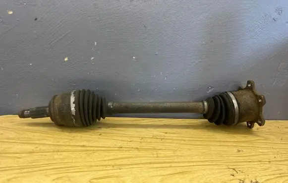 Suzuki Grand Vitara II Rear driveshaft