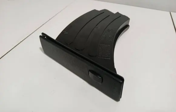 BMW 5 E60 E61 Cup holder 7063104 12145110