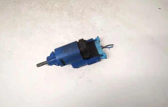 Volkswagen Polo IV 9N3 Brake pedal sensor switch 1j0927189e