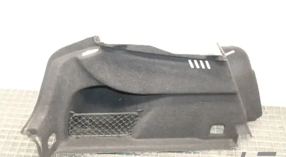 Audi A3 S3 8V Other trunk/boot trim element 8V5863887AN