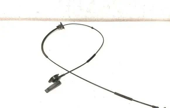 Dacia Duster II Engine bonnet/hood lock release cable 