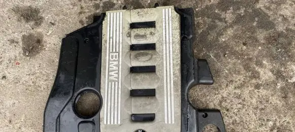BMW 5 E60 E61 Engine cover (trim) 7788908 5678911G