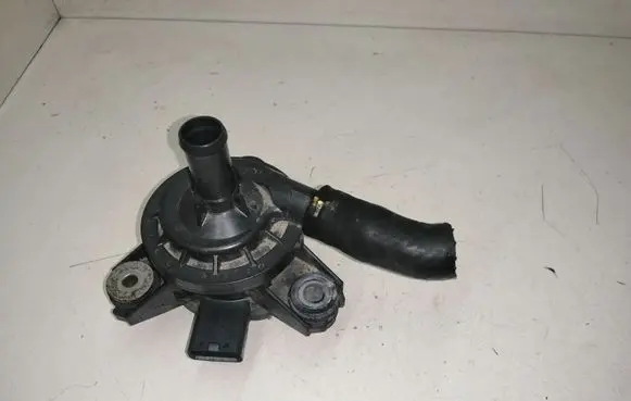 Toyota Auris E180 Electric auxiliary coolant/water pump G904052010 11514J195299