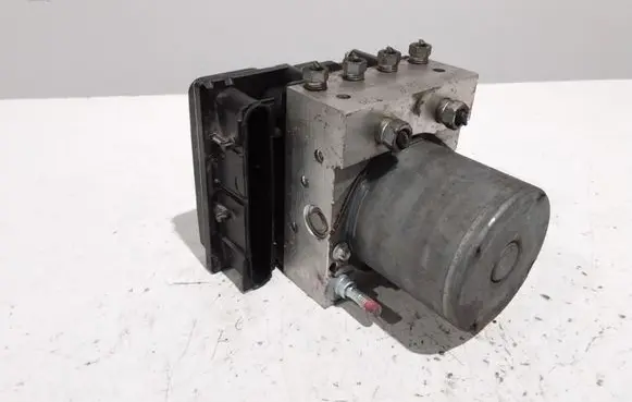 Toyota Avensis T270 ABS Pump 4454005120 0265951833