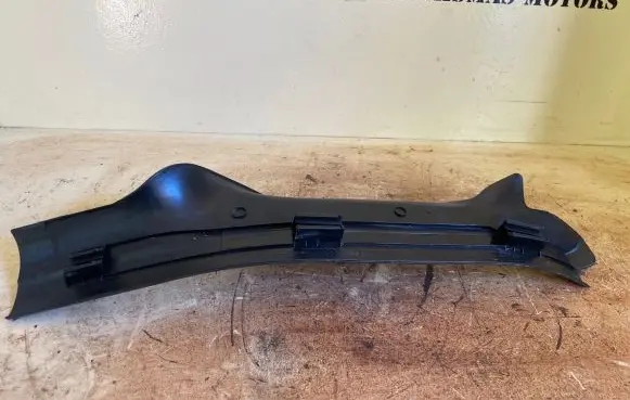 BMW 1 E81 E87 Rear sill trim cover 7066978 11242010