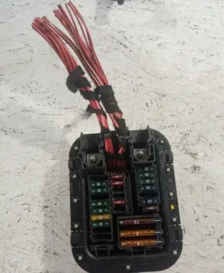 Mercedes-Benz C W205 Fuse module A2225403150