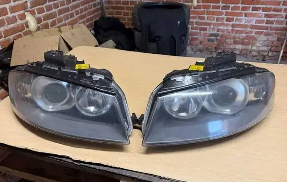 Audi A3 S3 8P Headlight/headlamp 0301206272